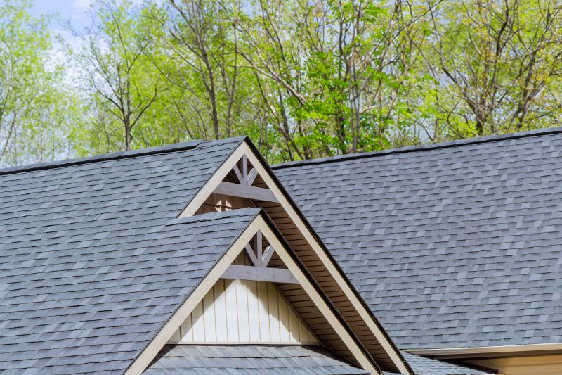 What To Expect During An Asphalt Shingle Roof Installation